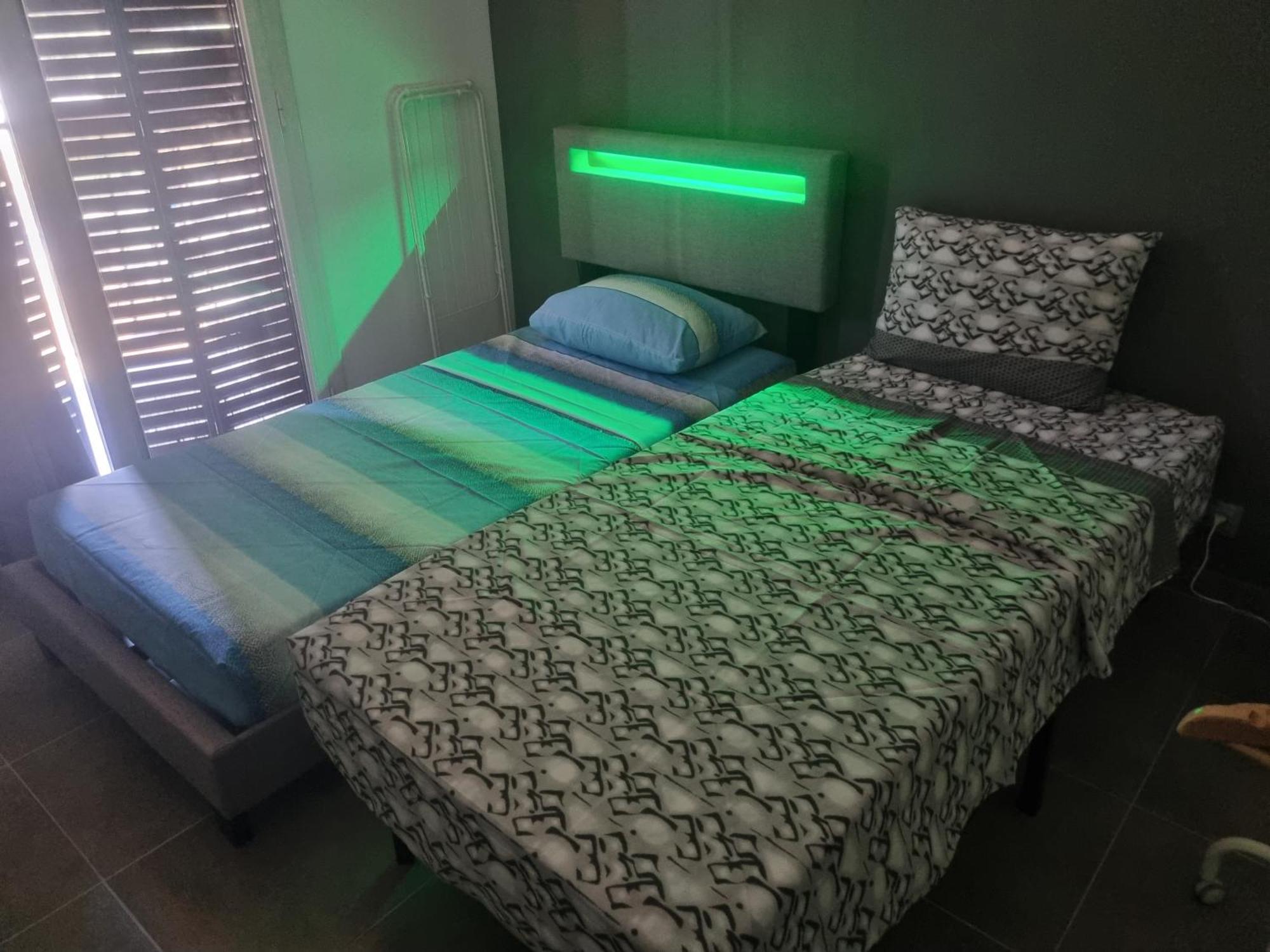 Chambre Privative Renove 2024, Climatisation, Tramway Sur Place , 12 Min Centre, 16 Min Plage, Apercu Lateral Mer, 2 Wc Avec 2 Salle De Bain, Private Room Renovated 2024, Air-Conditioned , Tram On Spot, 2 Toilets And 2 Bathrooms Nice Extérieur photo